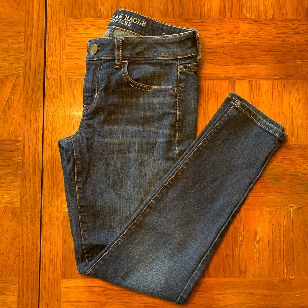 AMERICAN EAGLE OUTFITTERS JEGGINGS